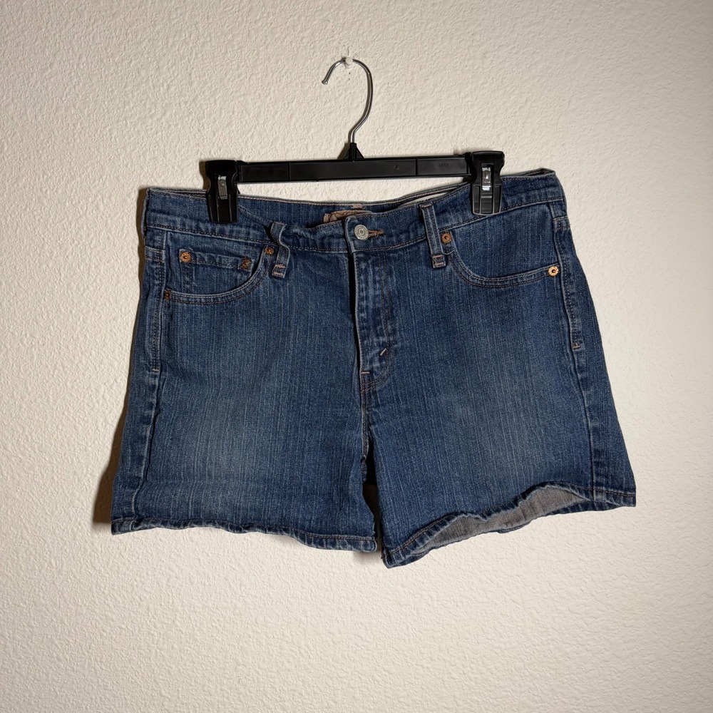 Levi's 515 Shorts Womens 12 Blue Medium Wash Denim Cotton Logo Mid Rise Casual